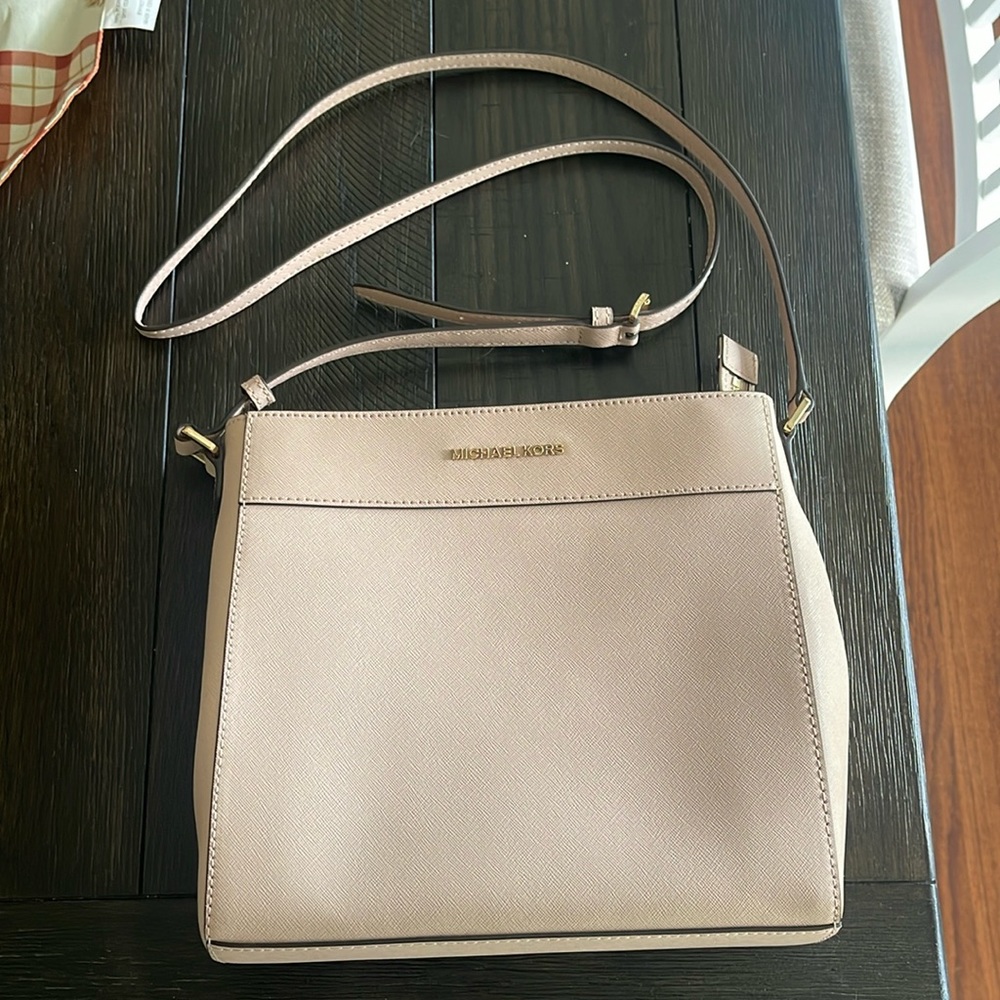 MICHAEL Michael Kors Pink Crossbody Bag